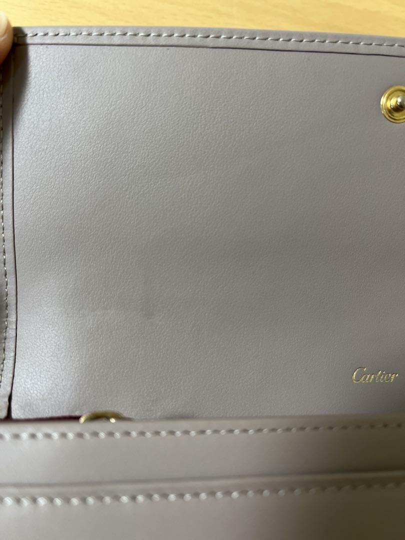 Cartier グレー フラップ式長財布