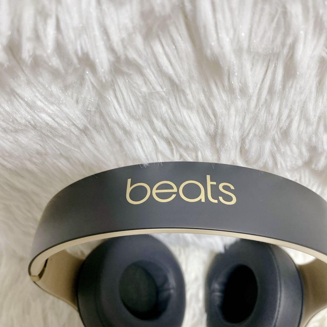 ワイヤレスヘッドホン Beats