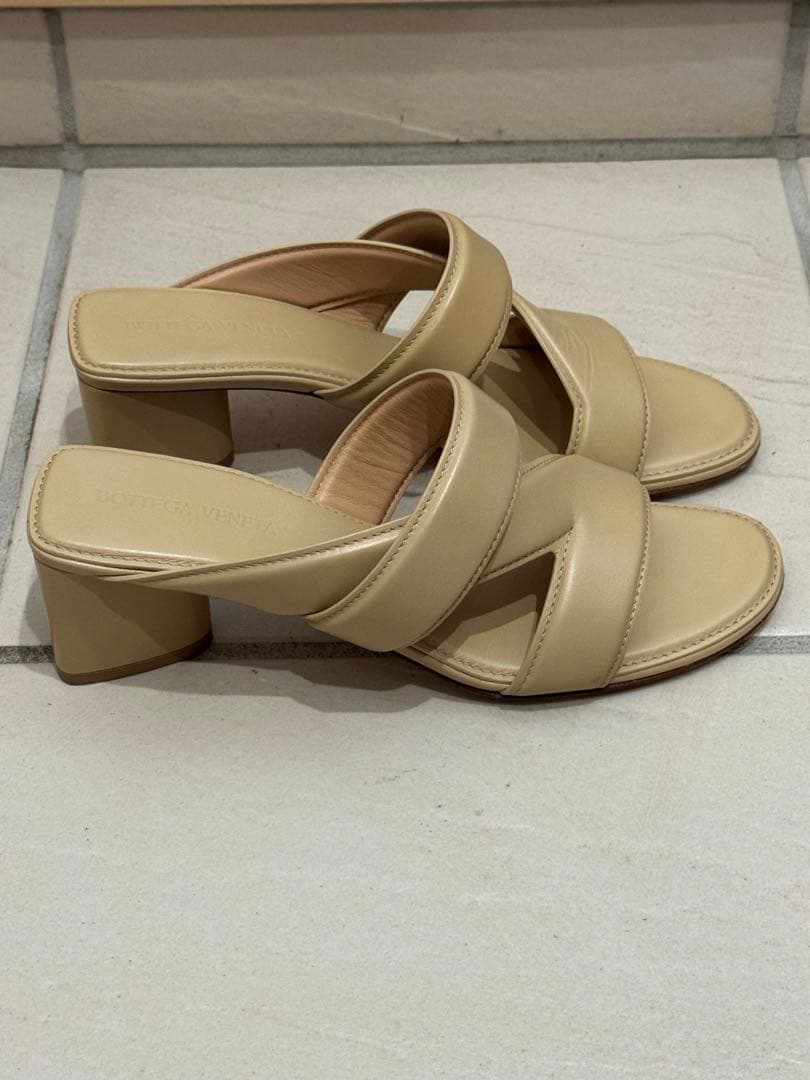 VENETA クロスストラップサンダル24-24.5cm24cm