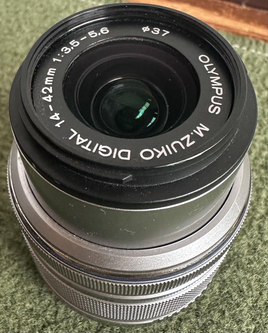 OLYMPUS PEN Mini E-PM2（ホワイト）+ レンズ