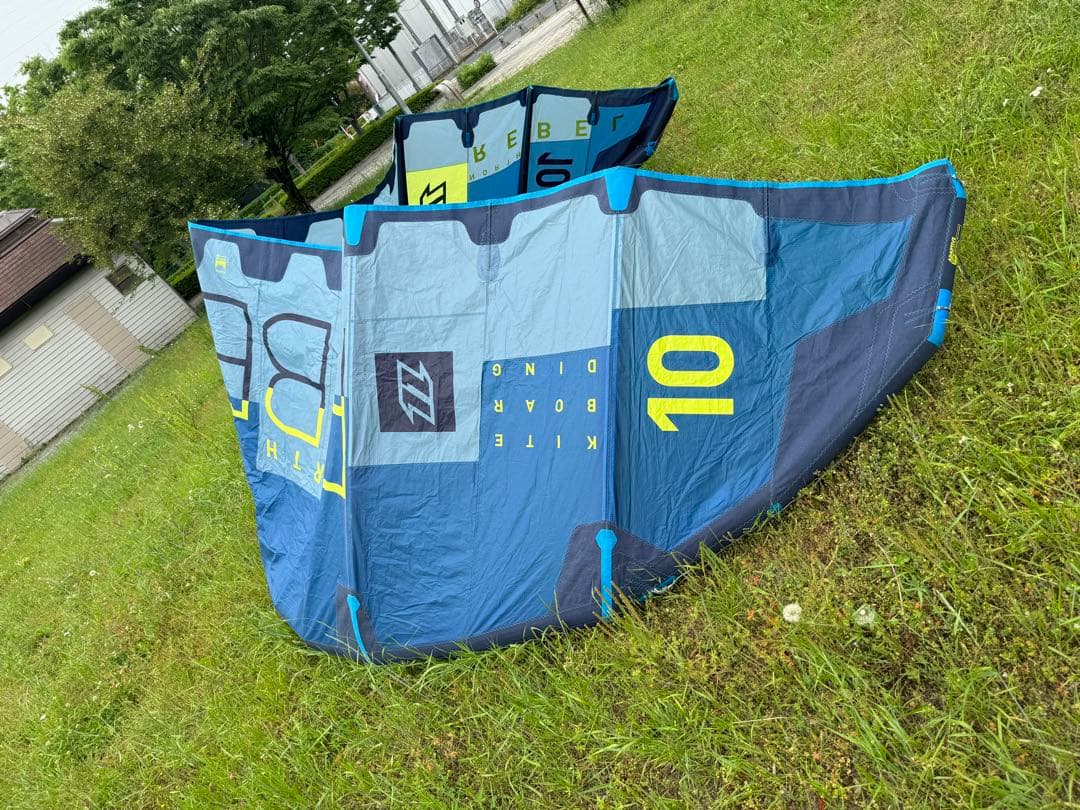 カイトサーフィン　カイトボード　North　REBEL 10　極上