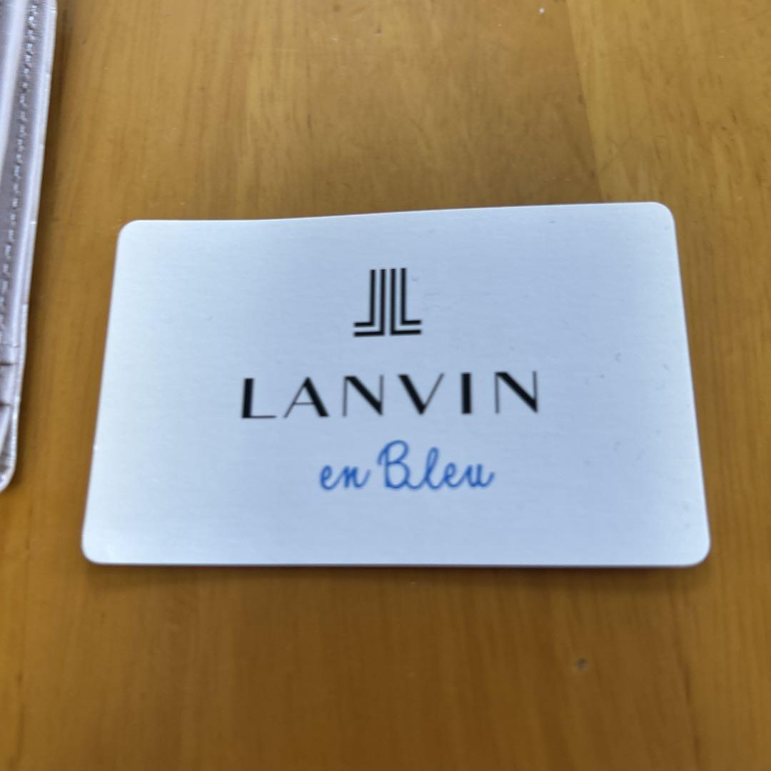 LANVIN en