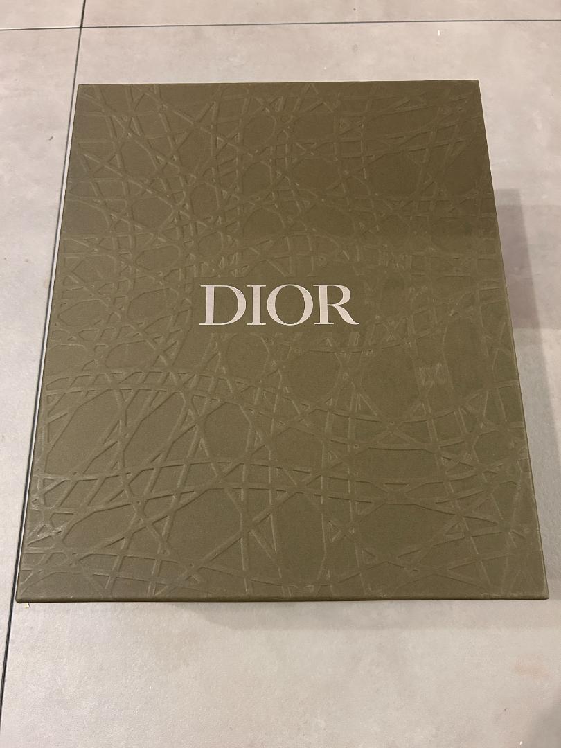 Dior 「ディオール ワープ」サンダル　ホワイト