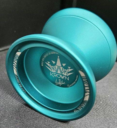 C3ヨーヨーデザイン KROWN(クラウン ) グリーン ストリング