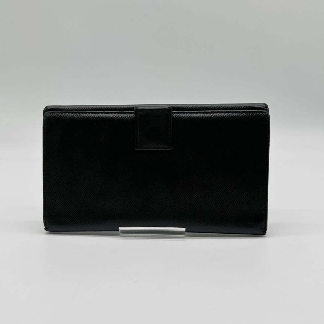 【極美品】 PRADA レザー 長財布 サフィアーノ 三角ロゴ プレート 黒