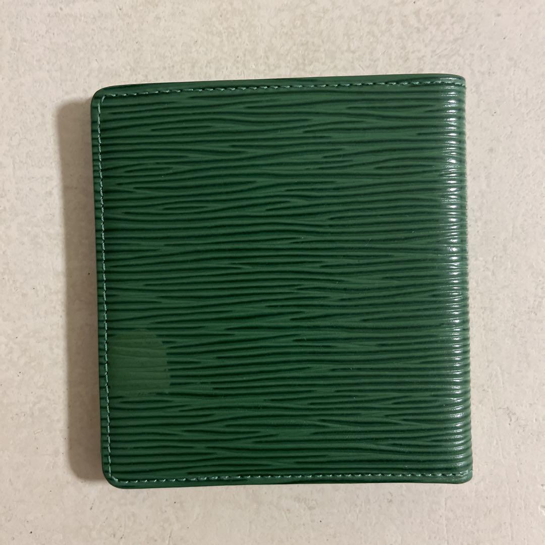 【美品】Louis Vuitton 二つ折り財布 グリーン