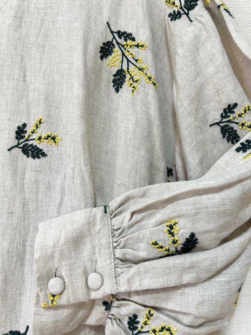 キャトルセゾン ミモザ柄刺繍リネン100%ワンピース - メルカリ