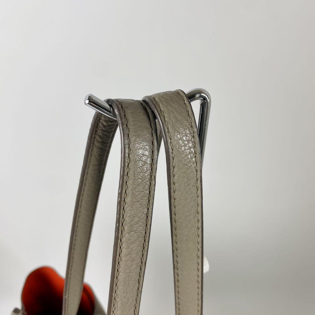 マークジェイコブス タグトート 2way シボ レザー グレージュ A4