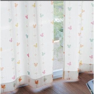 ミッキー型カラフルカーテン