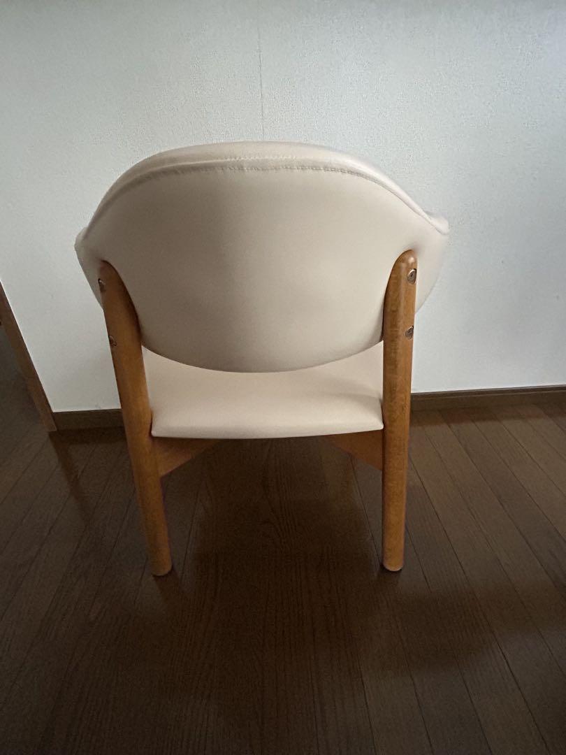 コンビ エンジェルチェア 授乳椅子