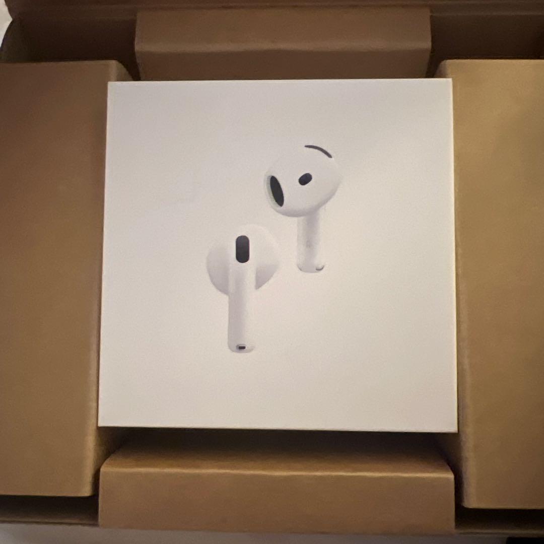 ケンケン未開封刻印入りアクティブノイズキャンセリング搭載AirPods