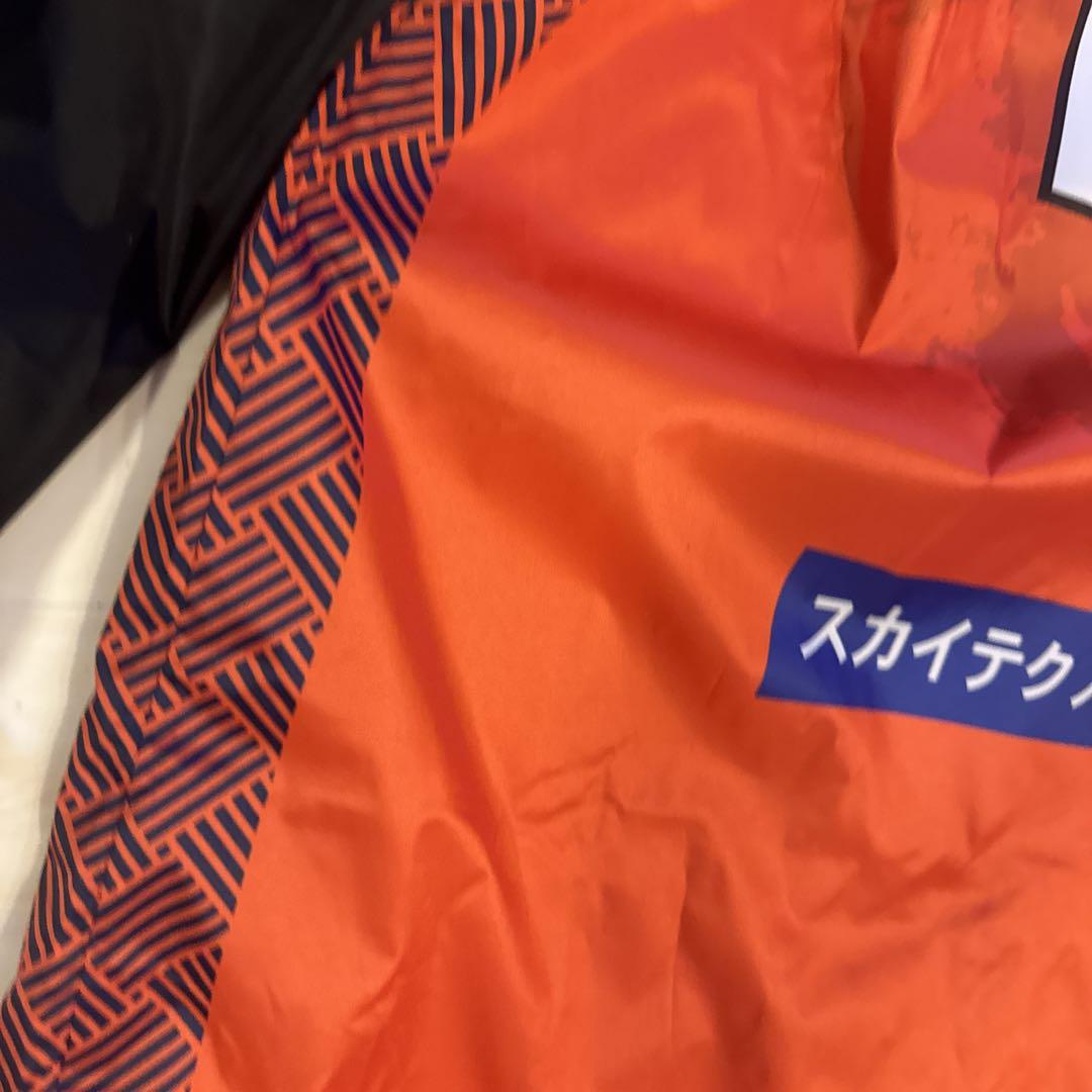 愛媛FC オフィシャルレインコート　カッパ　アオアシ アオアシ ブラザーフット』コラボグッズ発売決定！ | 愛媛FC公式