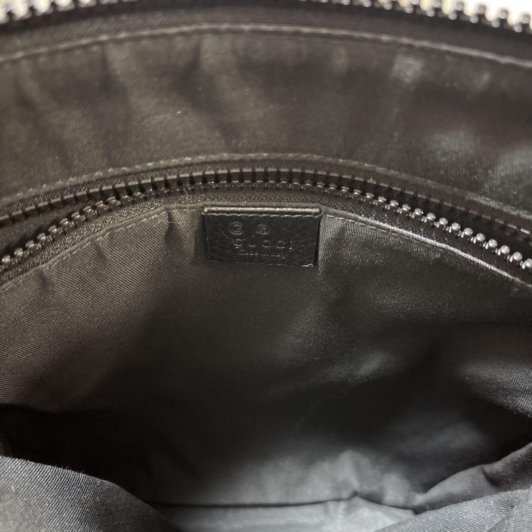 GUCCI ショルダーバッグ