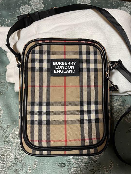 日本製 Burberry ヴィンテージチェック&レザー クロスボディバッグ 日用品の卸・仕入れ BURBERRY レザー&ヴィンテージチェックバッグ ショルダーバッグ