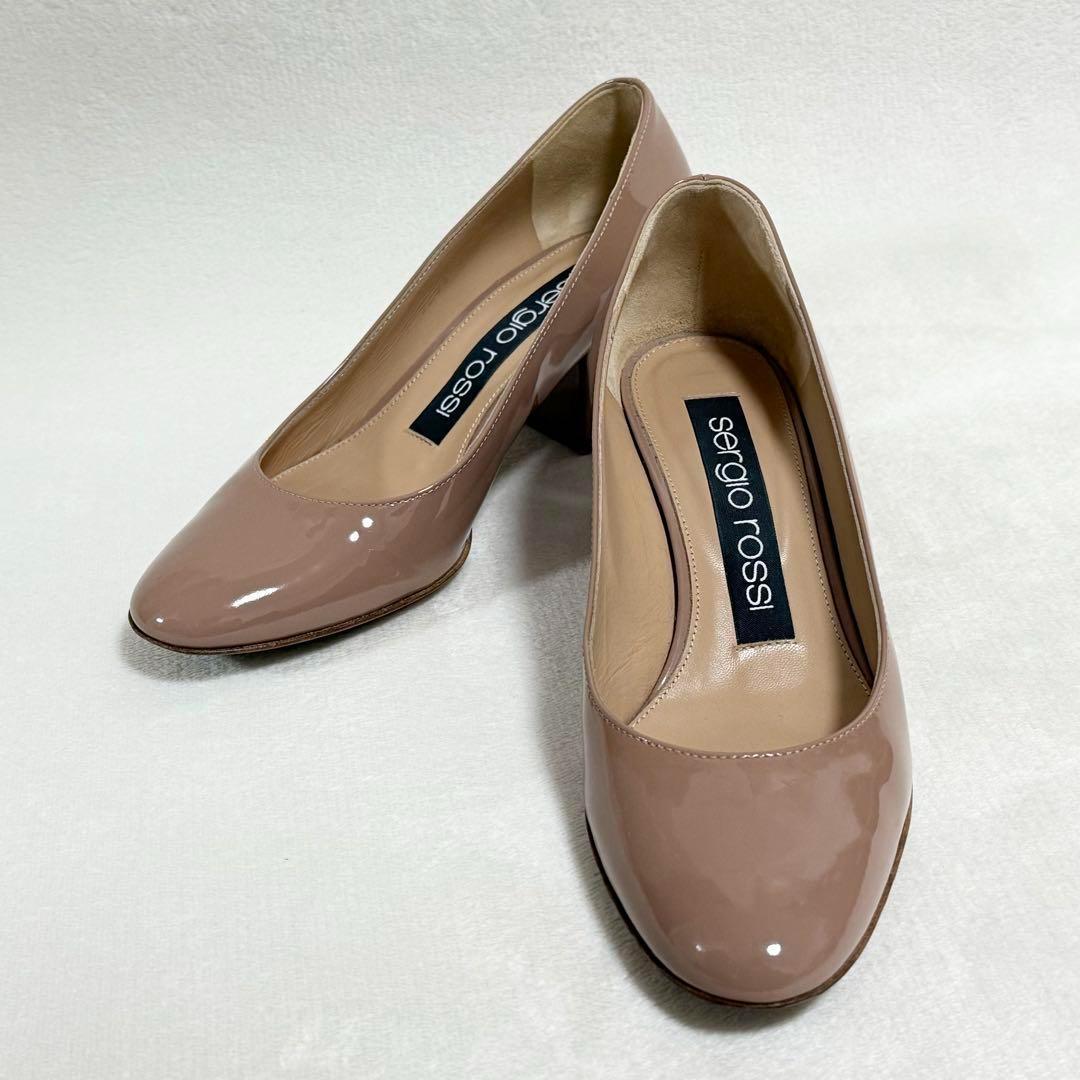 美品 セルジオロッシ エナメルパンプス 35 1/2 ベージュ チャンキーヒール