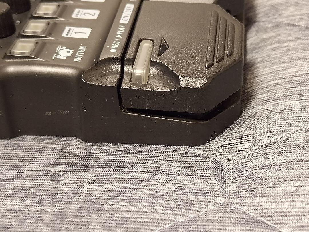 ZOOM G1FOUR マルチエフェクター 中古品 G1 FOUR