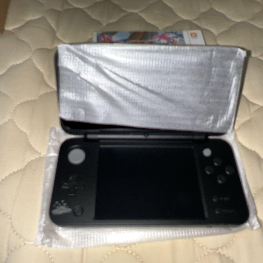 【新品】Newニンテンドー2DS LL　DQはぐれメタルエディション