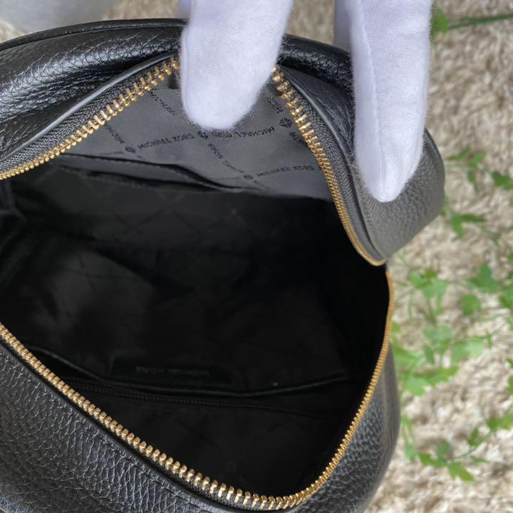 即納在庫 ✨美品✨マイケルコース レザー レディース nuocf-m79124136515 リュック お得限定SALE