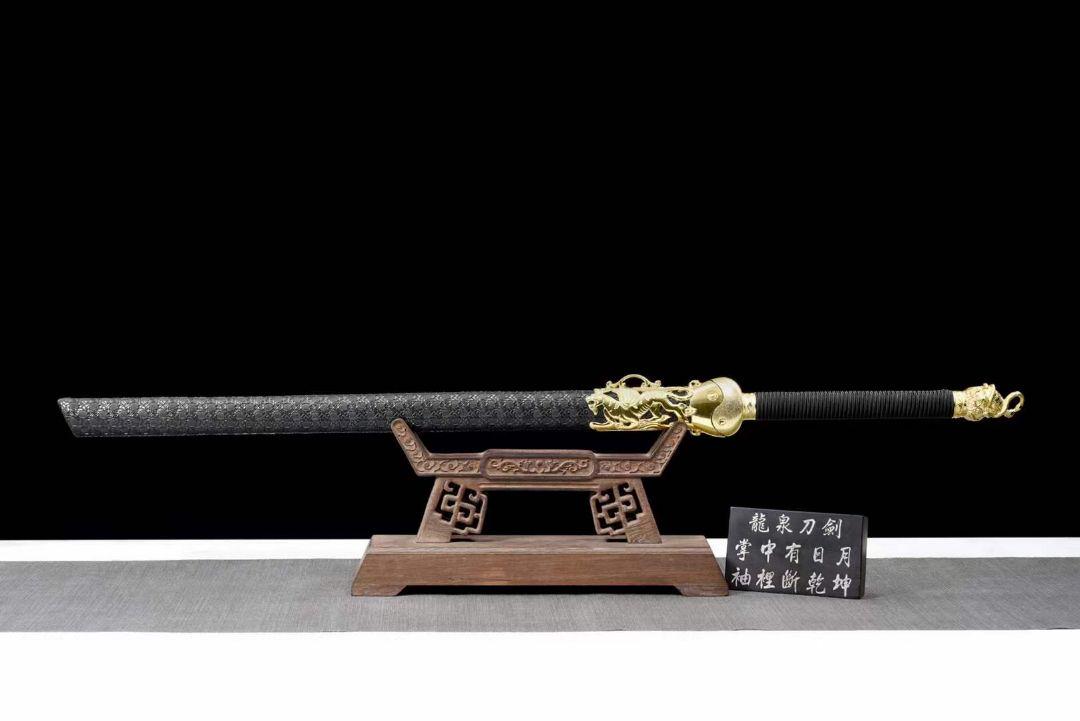 八卦戦刃(ゴールド)古兵器 武具 刀装具 日本刀 模造刀 居合刀 八卦戦刃(ゴールド)古兵器 武具 刀装具 日本刀 模造刀 居合刀