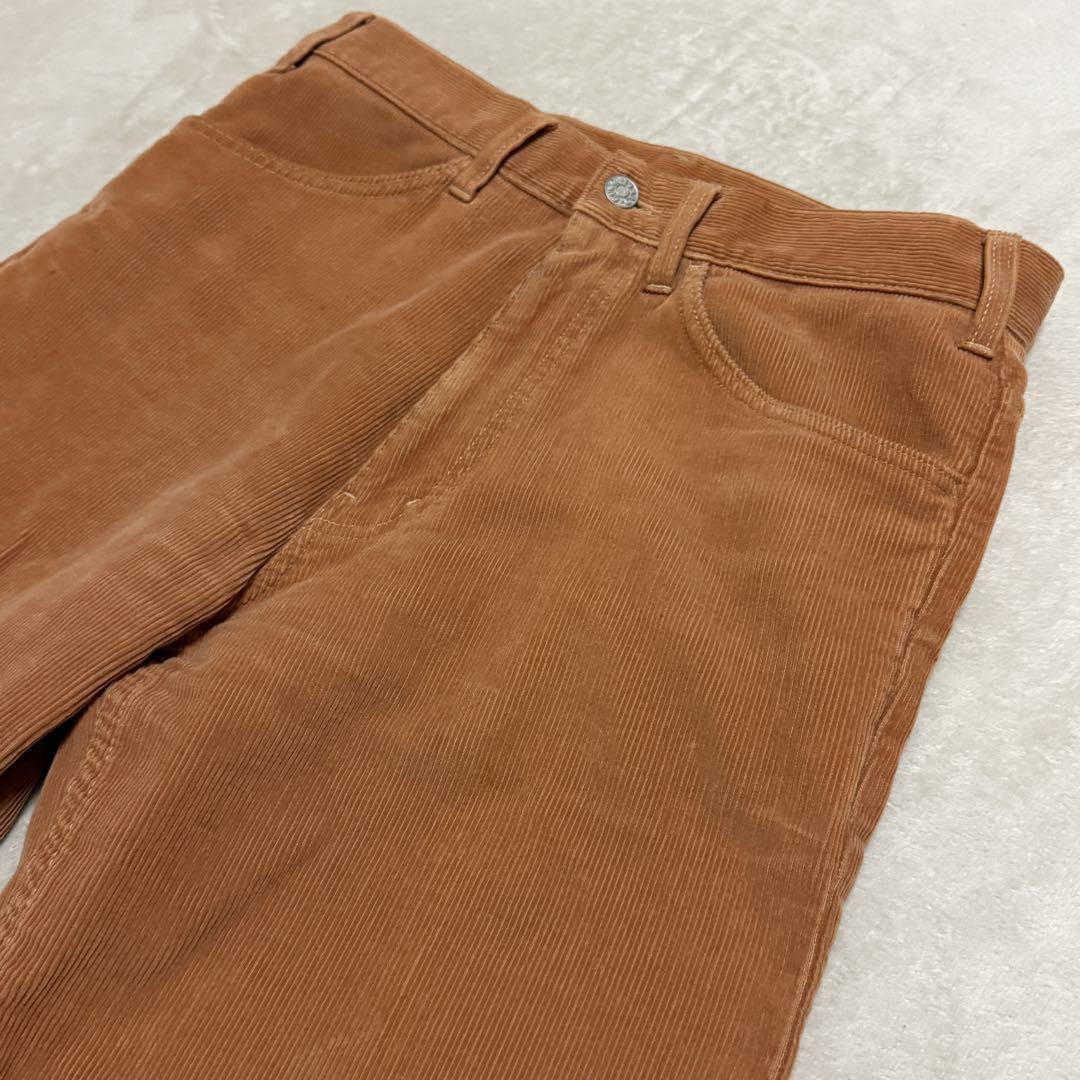 M位
