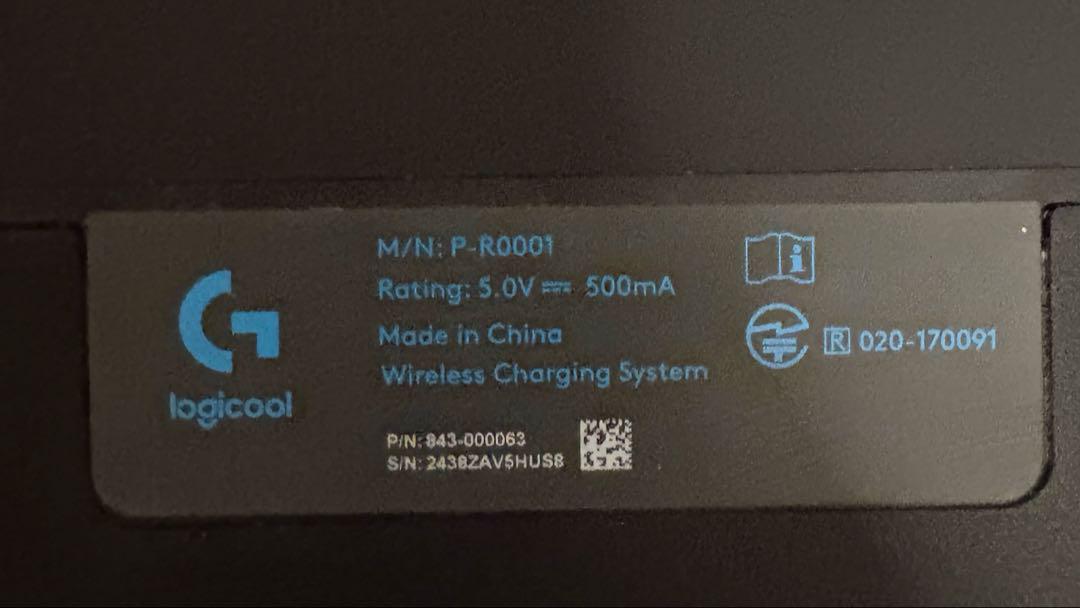 【24年12月購入】ロジクール Powerplay充電ベース G-PMP-001