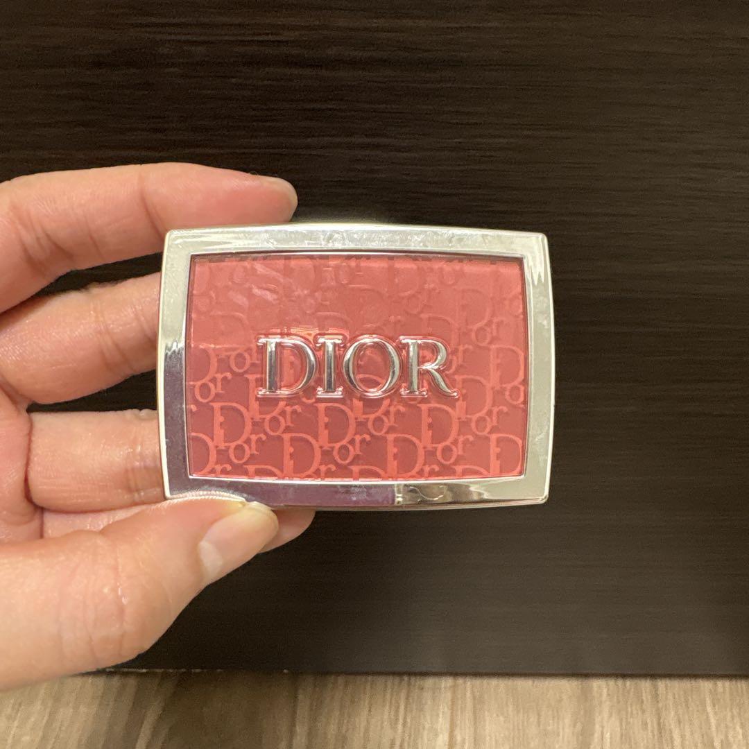 Dior Rosy Glow 012 Rosewood パウダーチーク