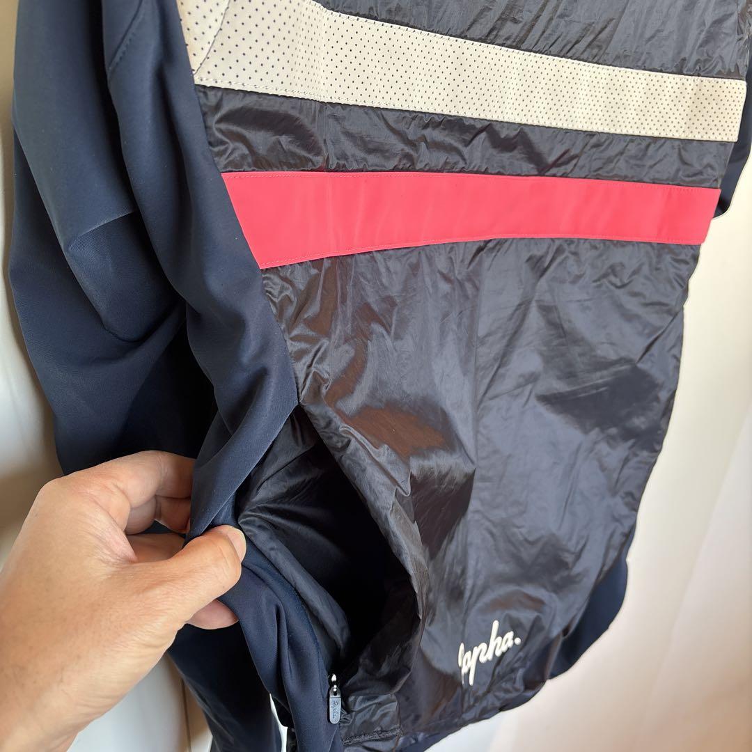 Rapha ラファ ブルベ インサレーティッドジャケット 背面ポケットモデ 黒 Rapha ラファ ブルベ インサレーティッドジャケット 背面