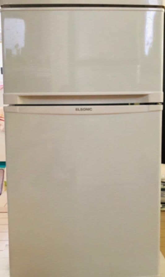 美品ELSONIC エルソニック 2018年製 冷蔵庫 EJ-R832W 83L 冷蔵庫 | dhg
