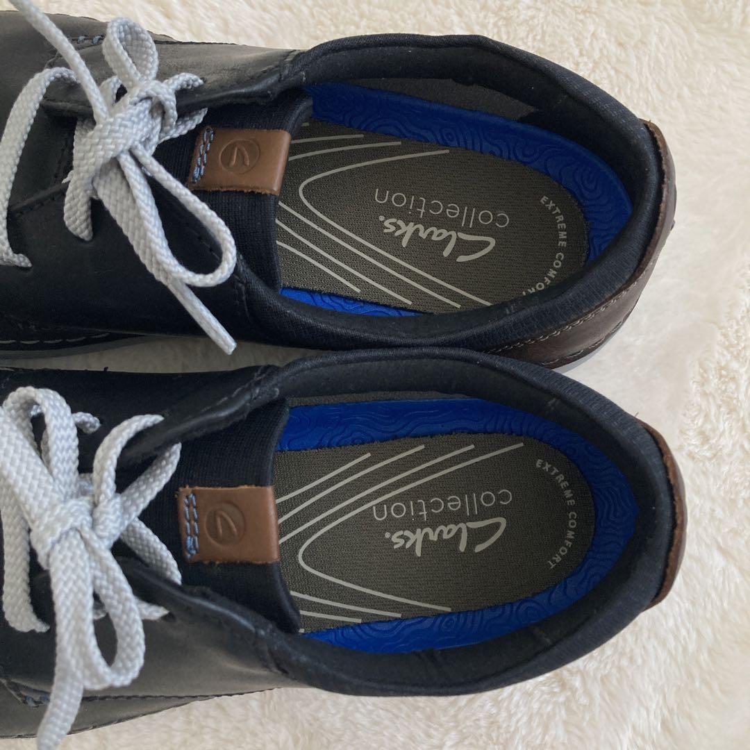 Clarks ネイビー レザー スニーカー 新品！Clarks クラークス レザースニーカー 軽量 27.5㌢