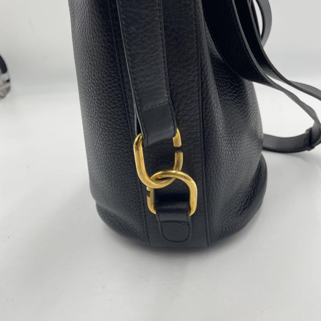 極美品✨デルヴォー　ショルダーバッグ　巾着型　Dチャーム　レザー　ブラック