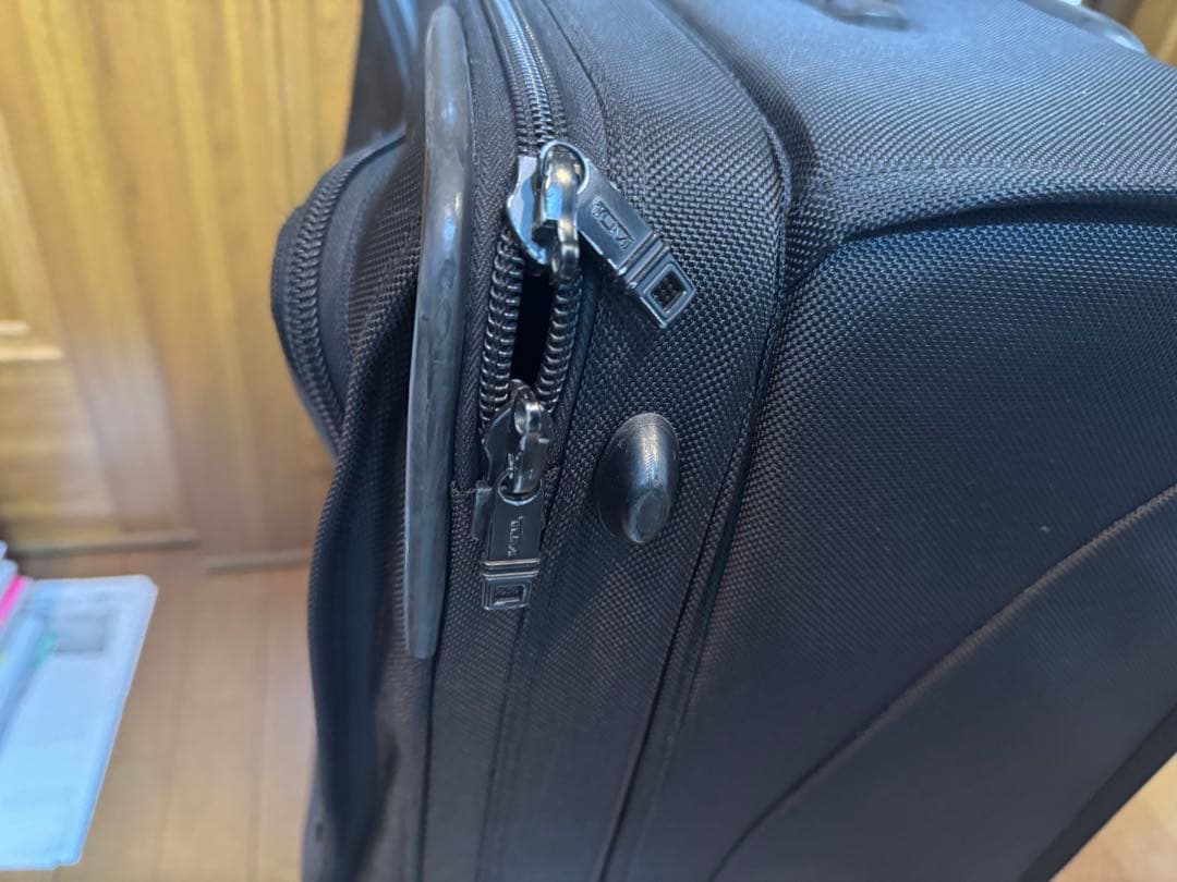 TUMI トゥミ 大型 スーツケース 22026DH alph 拡張機能あり TUMI トゥミ 大型 スーツケース 22026DH alph 拡張機能あり