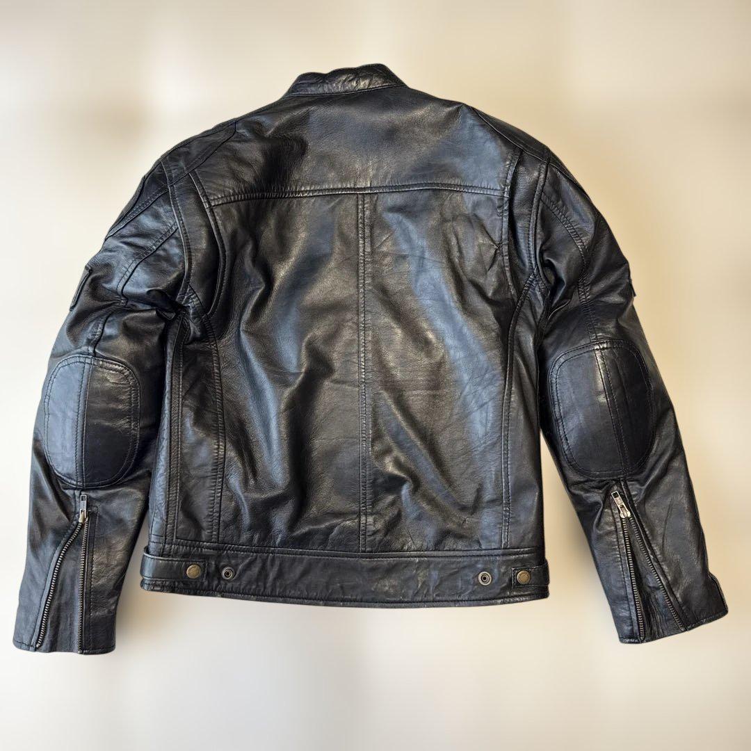 レディース　レザー バイクジャケット パッド付き