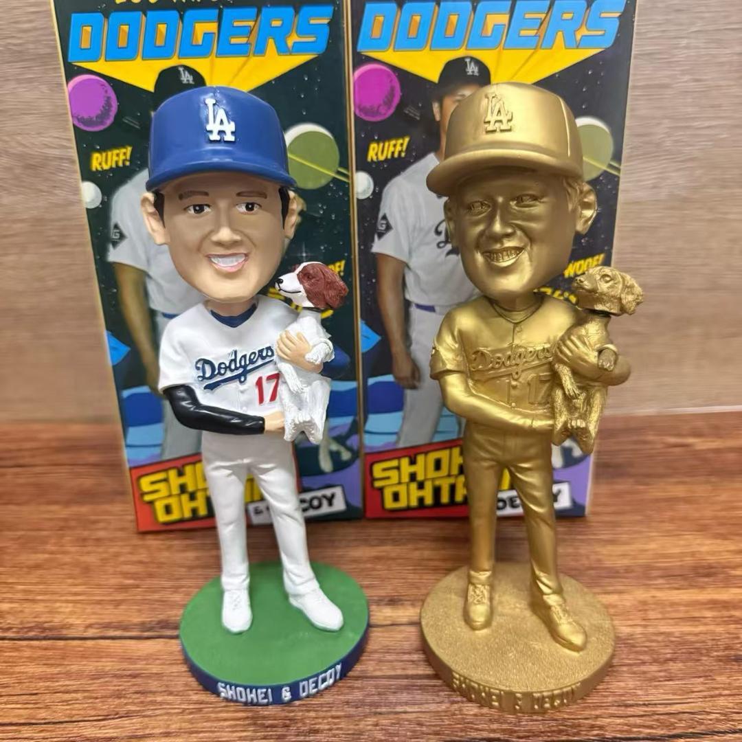 限定品金色 大谷翔平 デコピン バブルヘッド +大谷翔平 デコピン ボブルヘッド