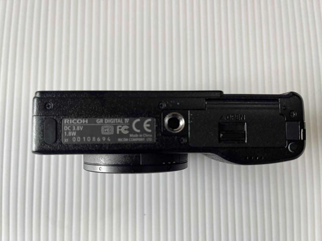 nanayou  RICOH GR DIGITAL IV 本体 + 付属品
