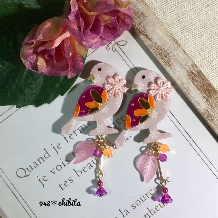 948＊お花柄の可愛い鳥さん ハンドメイド イヤリングorピアス
