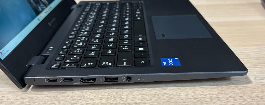 美品】dynabook G83/KW 12世代Corei5 軽量900g - メルカリ