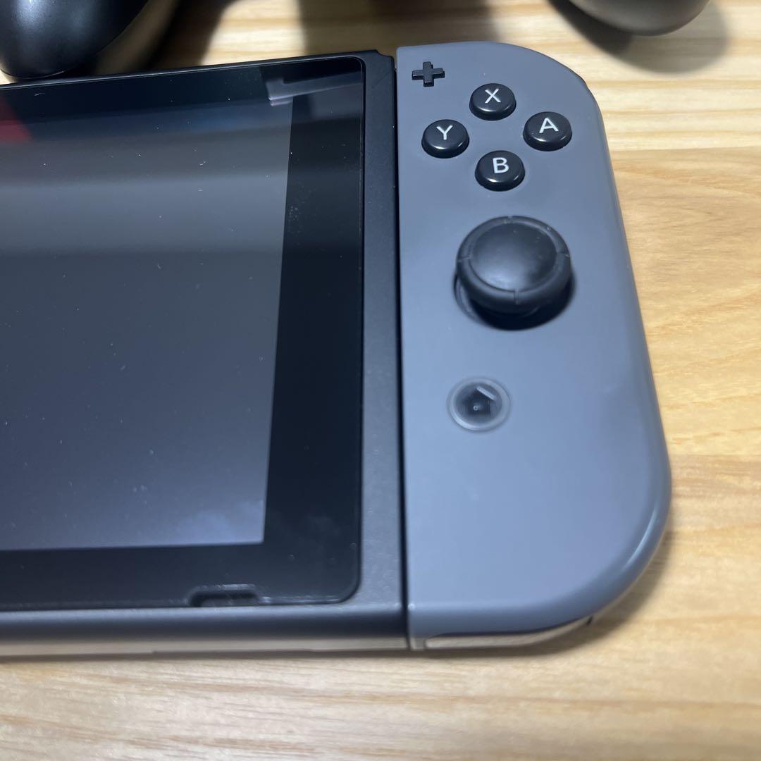 nintendo switch 本体　グレー