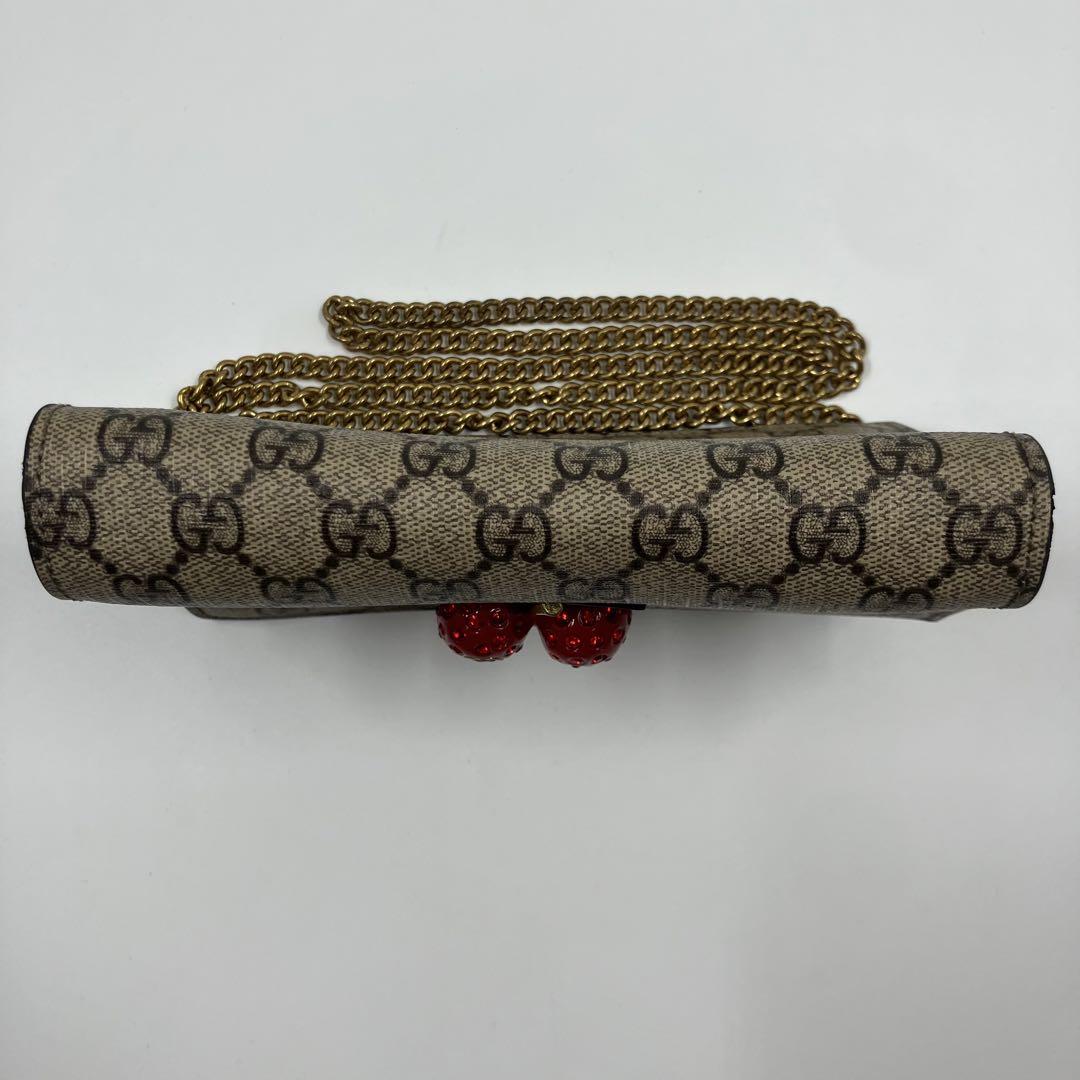 GUCCI グッチ チェリー(さくらんぼ) チェーン ショルダーバッグ GUCCI グッチ ショルダーバッグ チェーン GG柄 さくらんぼ