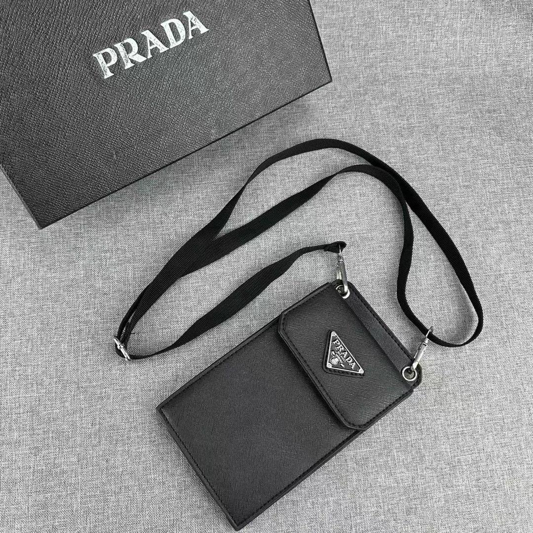美品譲渡 PRADA プラダ ノベルティ ショルダーバッグ