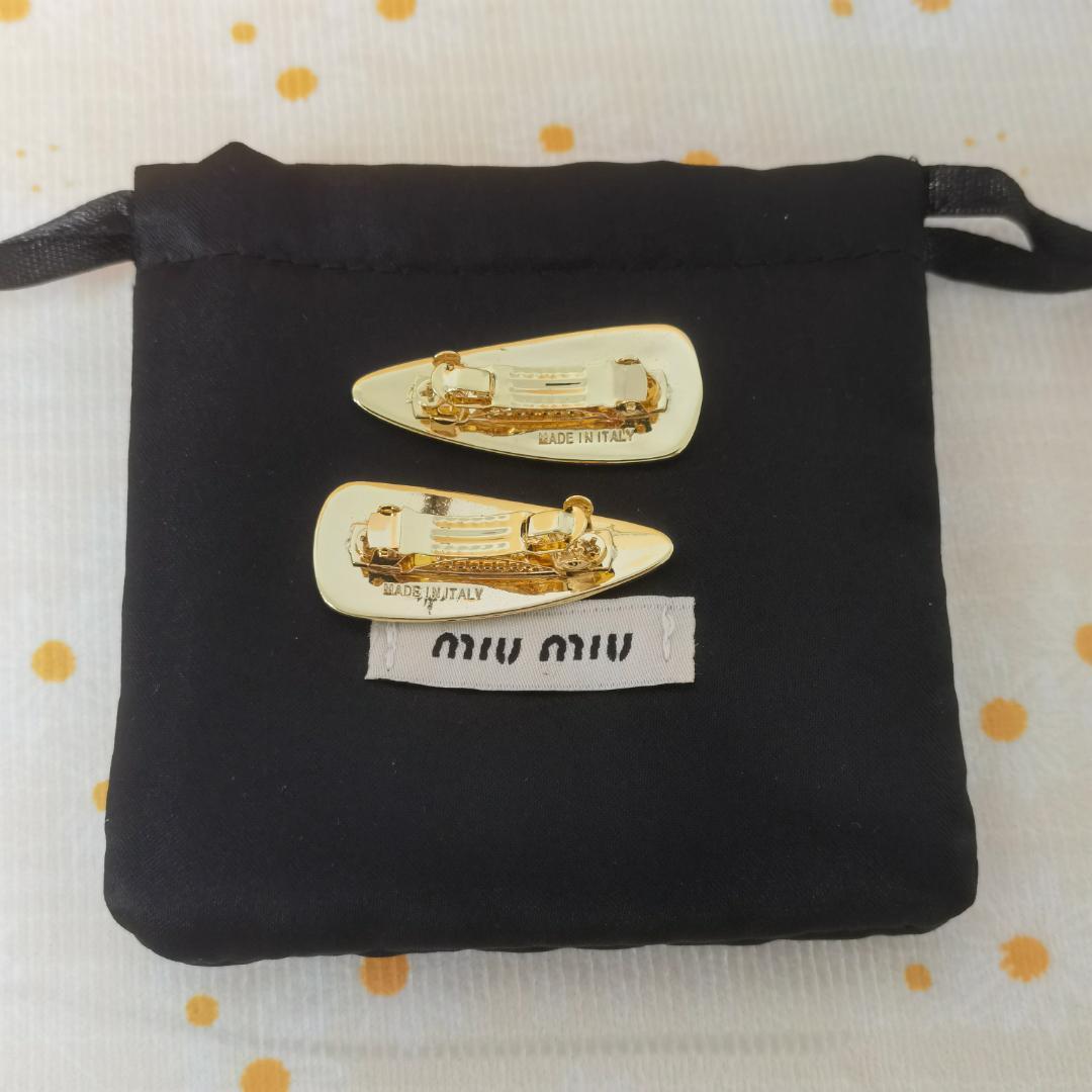 超美品☆MiuMiu ミュウミュウ エナメルメタルヘアクリップ