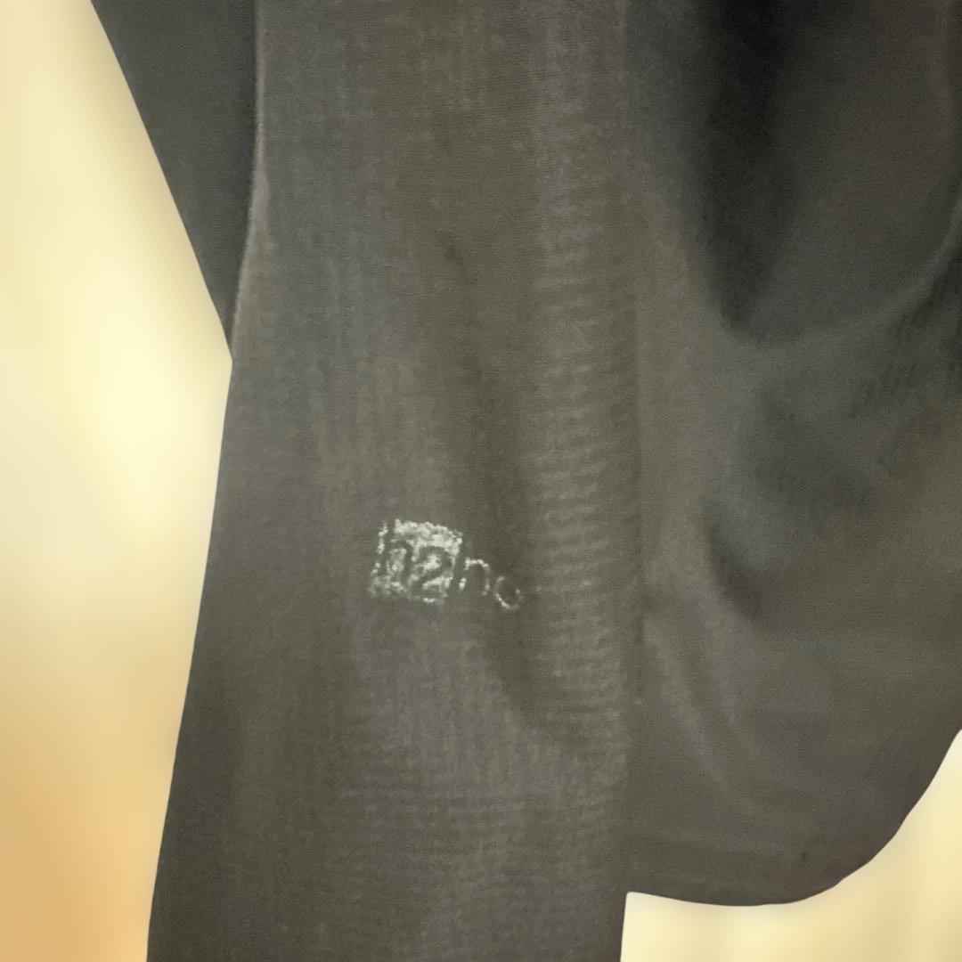 Patagonia ブラックジャケット フード付き Patagonia ブラックジャケット フード付き