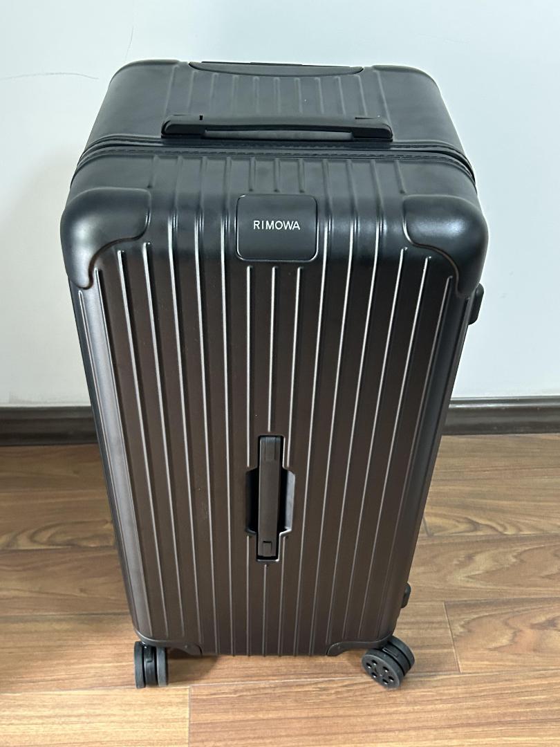 リモワ ESSENTIAL Trunk Plus トランクプラス