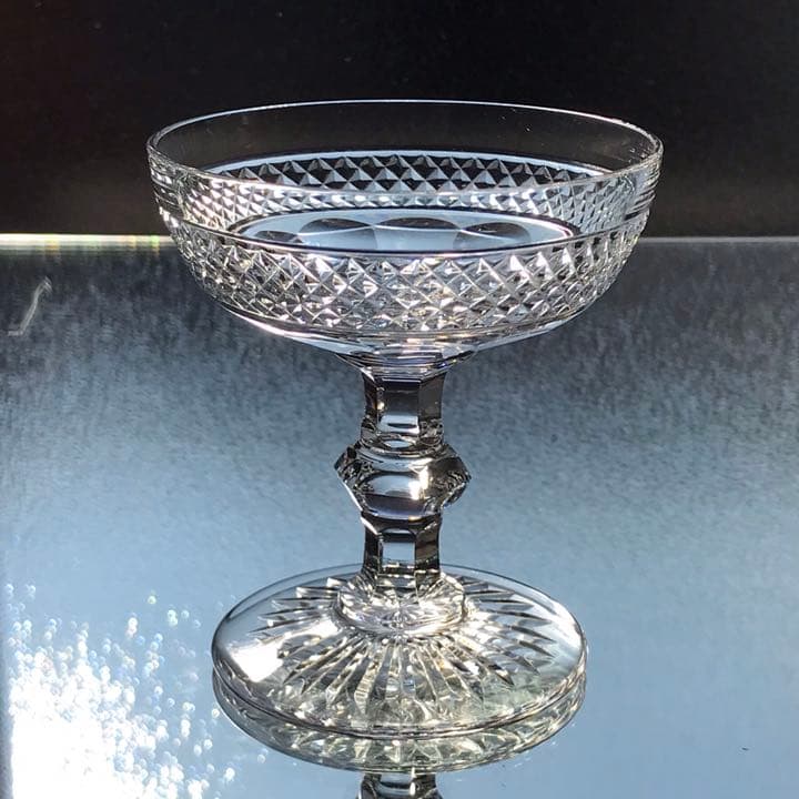 サンルイSaint LouisトリアノンTrianonクリスタルシャンパングラス