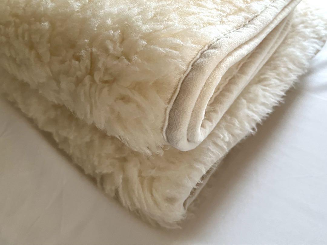 【美品】羊毛敷きパッド　羊毛100% シングル　洗える敷きパッド　アイボリー
