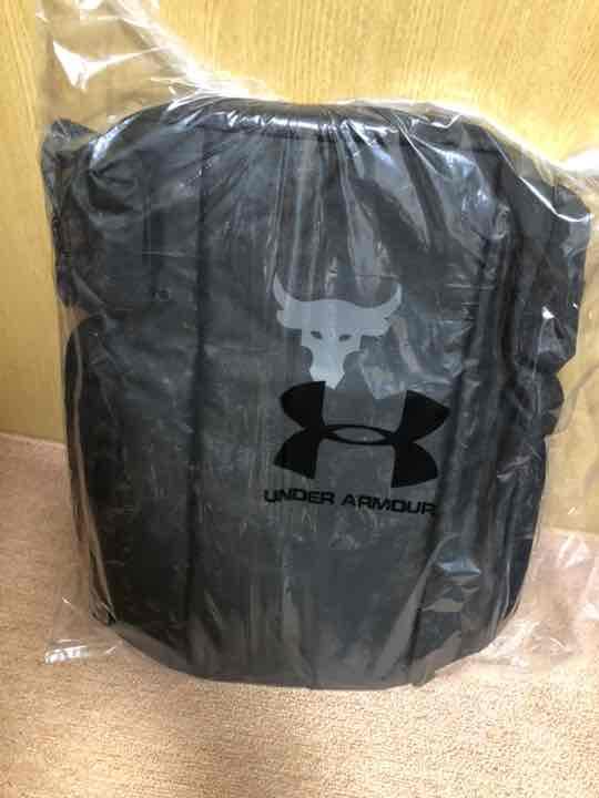 アンダーアーマー×ザ project rock UNDER ARMOUR zSarX-m79215041825 ロック 再入荷得価