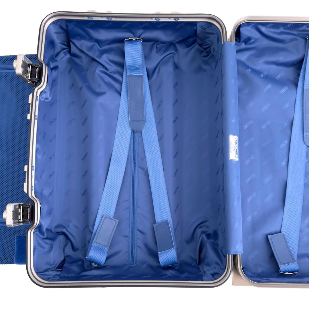 美品 リモワ ANA トパーズ チタニウム 35L 2輪 機内持ち込み TSA