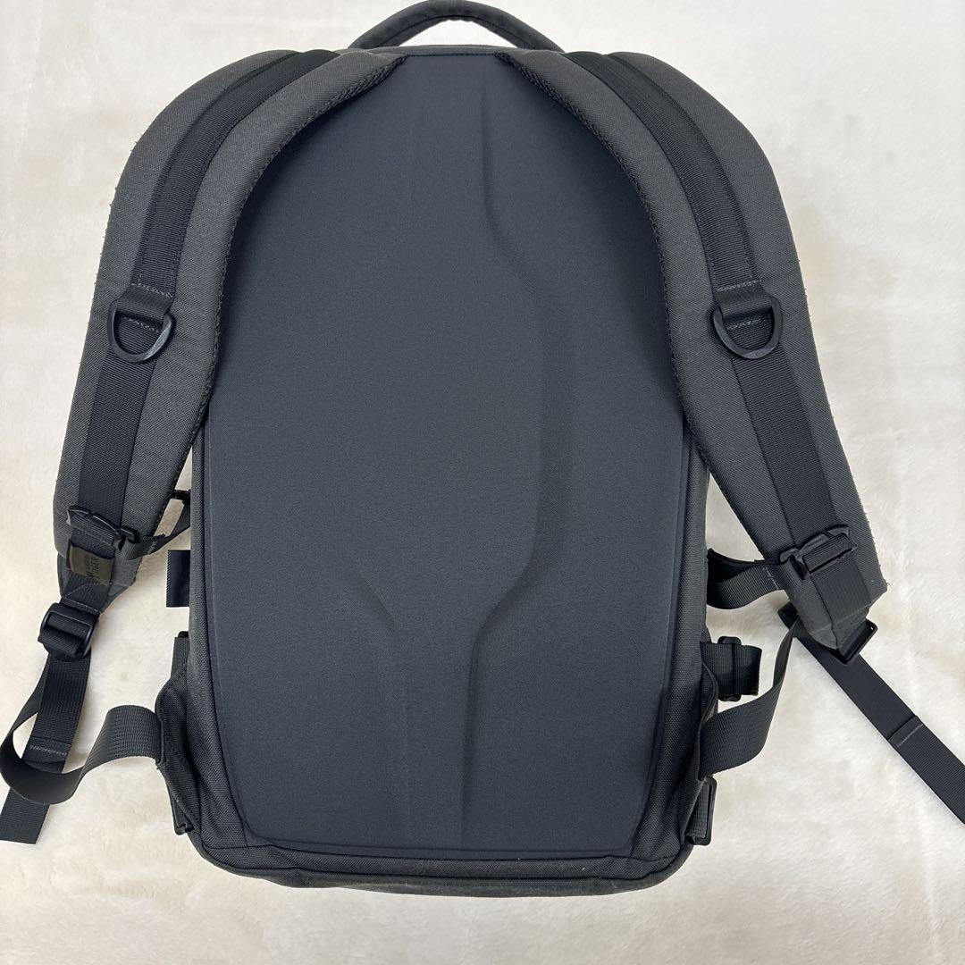 タスマニアンタイガー モジュラーデイパック 23Ｌ