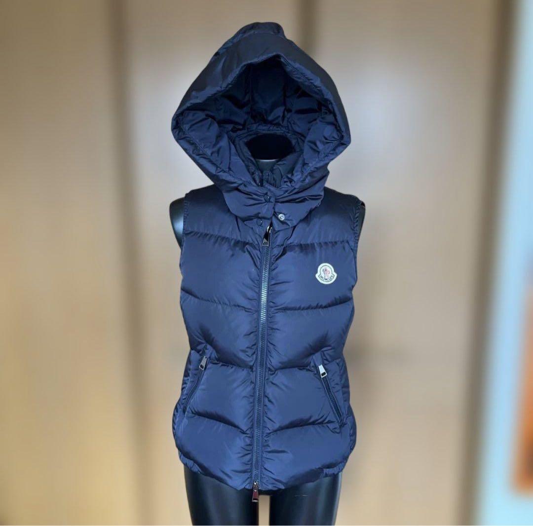 モンクレール Moncler ネイビー フード付き ダウンベストS MONCLER