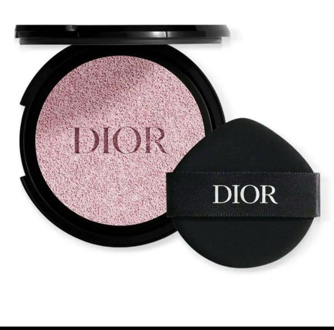 DIORスキンフォーエヴァートーンアップグロウクッション02限定ケースセット