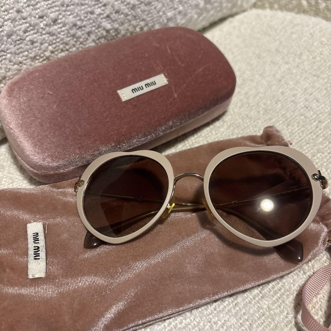 miumiu サングラス　ラウンド miu miu ラウンドサングラス ピンク - メルカリ